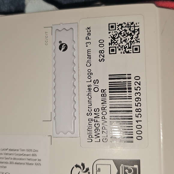 Lululemon Uplifting Scrunchie 3 Pack * Logo Charm! GLZP/VPOR/MIBR! - Picture 4 of 7